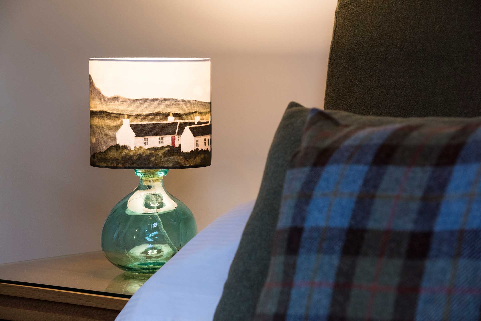 metagama-lamp-bed